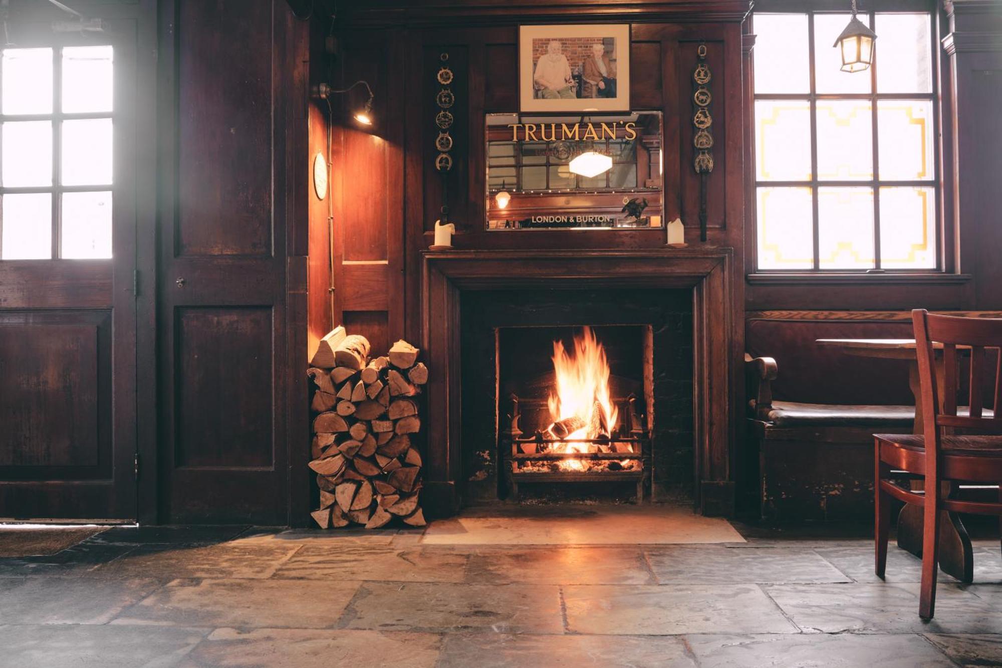 Rose And Crown Stoke Newington Hotell London Exteriör bild
