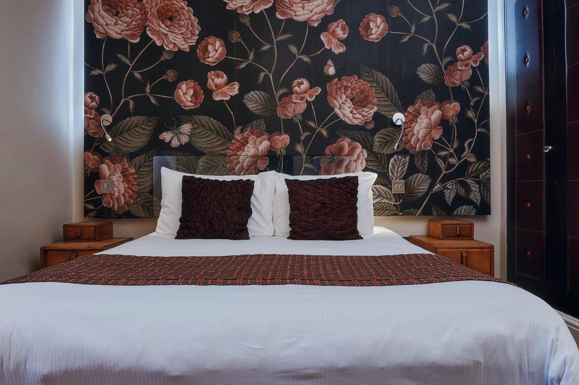 Rose And Crown Stoke Newington Hotell London Rum bild